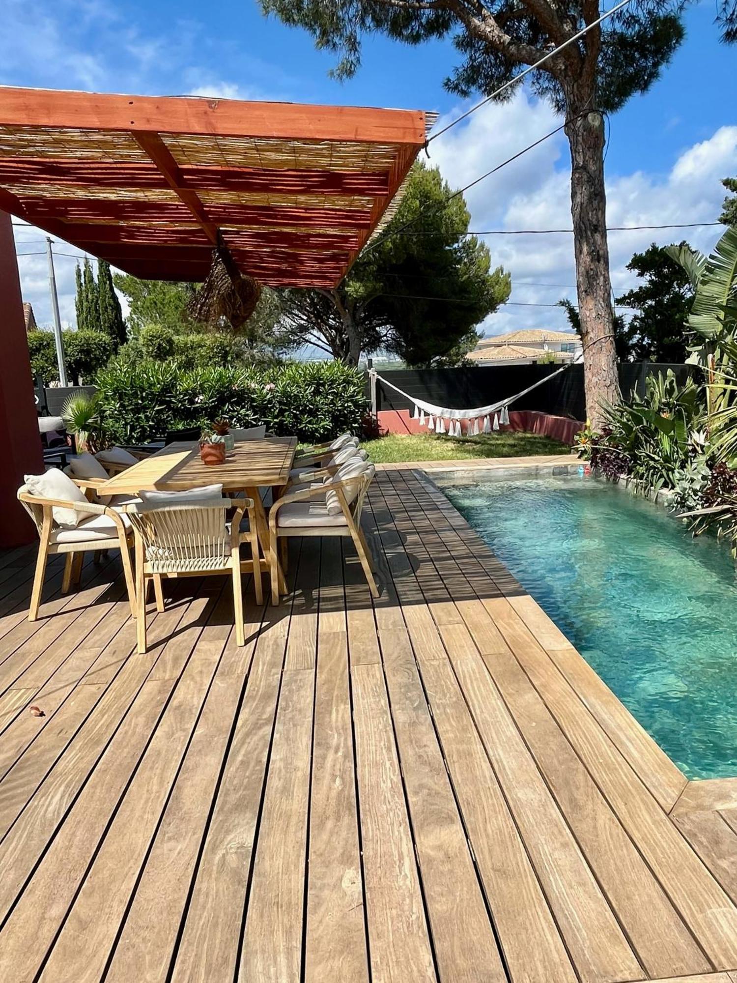 Villa Uvea แซงเตกูลฟ์ ภายนอก รูปภาพ